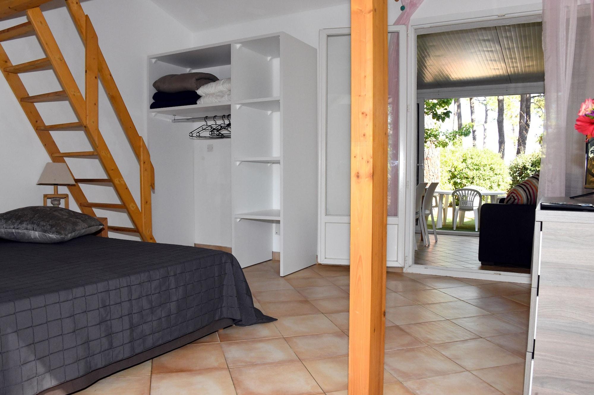 Residence Cala Bianca Borgo  Εξωτερικό φωτογραφία