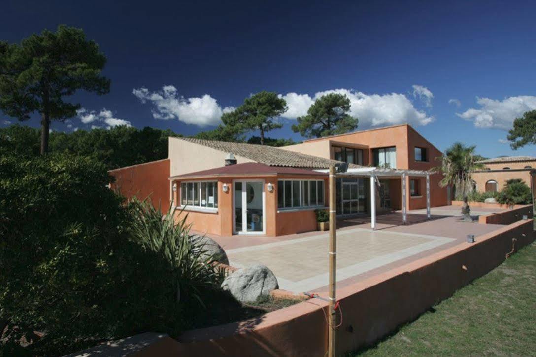 Residence Cala Bianca Borgo  Εξωτερικό φωτογραφία